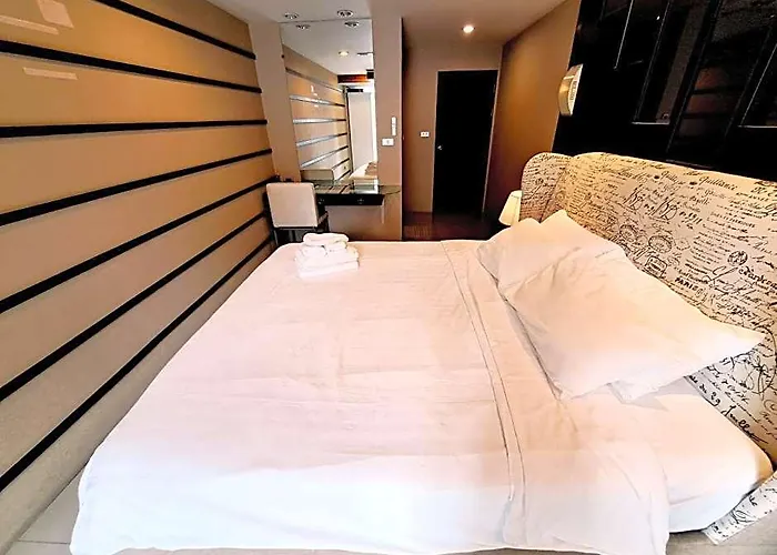 Custom Design Loft With Views And Rooftop Pool 4*